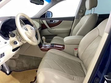 Infiniti QX70, 2014г, полный привод, автомат