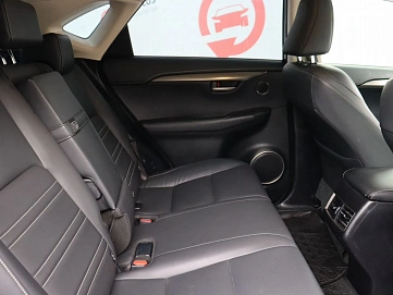 Lexus NX, 2016г, полный привод, вариатор