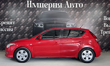 Hyundai i30, 2009г, передний привод, автомат