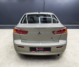 Mitsubishi Lancer, 2007г, передний привод, механика