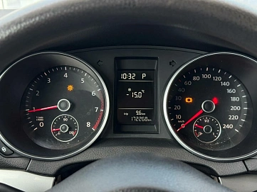 Volkswagen Golf, 2010г, передний привод, робот