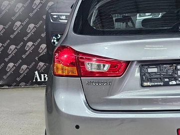 Mitsubishi ASX, 2013г, передний привод, вариатор