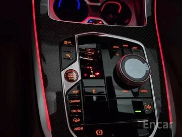 BMW X7, 2025г, полный привод, автомат