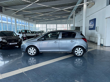 Opel Corsa, 2008г, передний привод, автомат