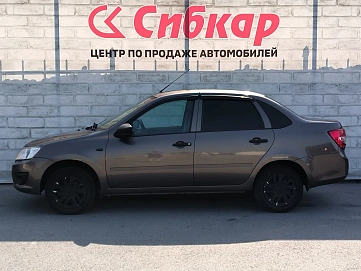 Lada (ВАЗ) Granta, 2015г, передний привод, механика