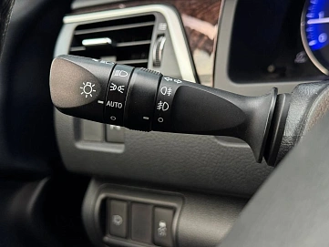 Toyota Camry, 2015г, передний привод, автомат