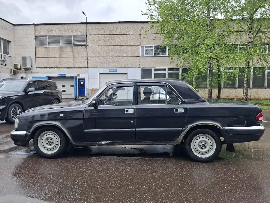 ГАЗ 3110 «Волга», 2001г., задний привод, механика