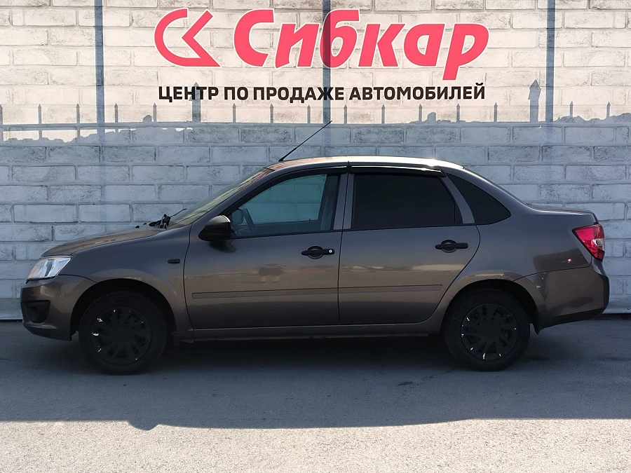 Lada (ВАЗ) Granta, 2015г., передний привод, механика