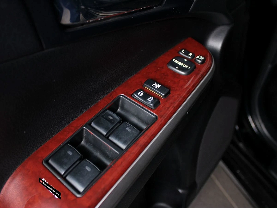 Toyota Camry, 2012г., передний привод, автомат