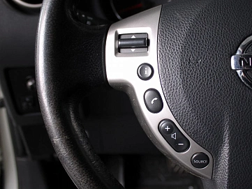 Nissan Qashqai, 2013г., передний привод, вариатор