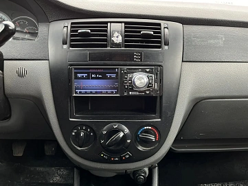 Chevrolet Lacetti, 2006г, передний привод, механика