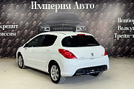 Peugeot 308, 2010г., передний привод, автомат