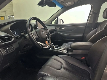 Hyundai Santa Fe, 2019г, полный привод, автомат
