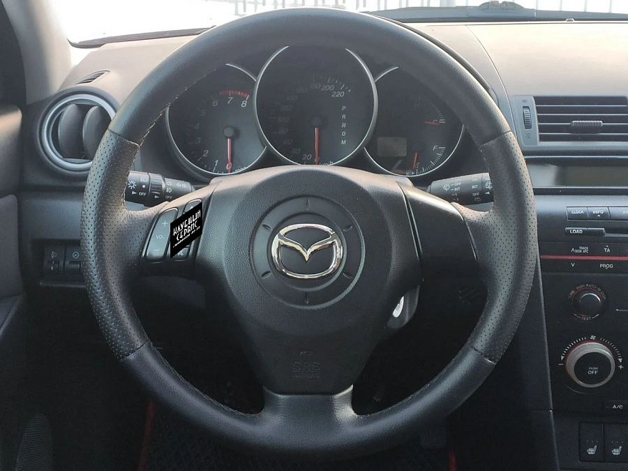 Mazda 3, 2006г., передний привод, автомат