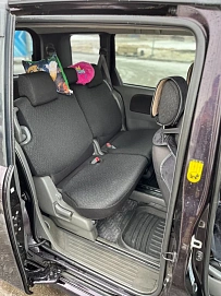 Toyota Sienta, 2011г, передний привод, вариатор