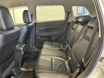 Mitsubishi Outlander, 2014г, полный привод, вариатор