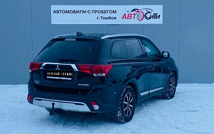 Mitsubishi Outlander, 2019г, передний привод, вариатор
