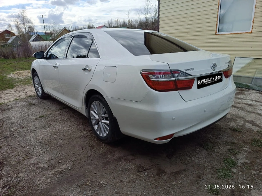Toyota Camry, 2014г., передний привод, автомат