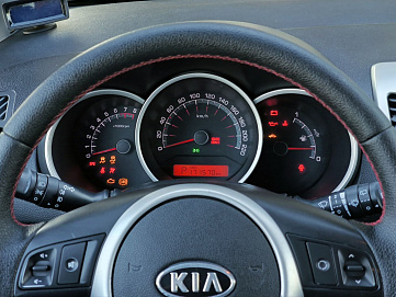 Kia , 2011г., передний привод, автомат
