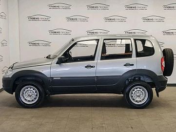 Chevrolet Niva, 2014г., полный привод, механика