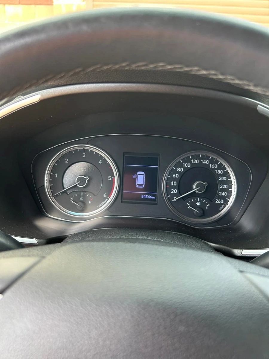 Hyundai Santa Fe, 2019г., полный привод, автомат