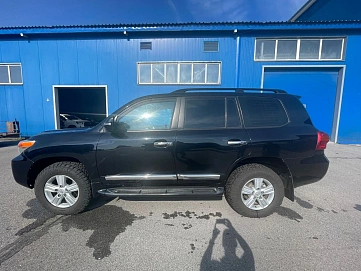 Toyota Land Cruiser, 2013г, полный привод, автомат