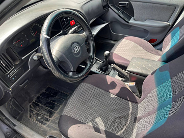 Hyundai Elantra, 2005г, передний привод, механика