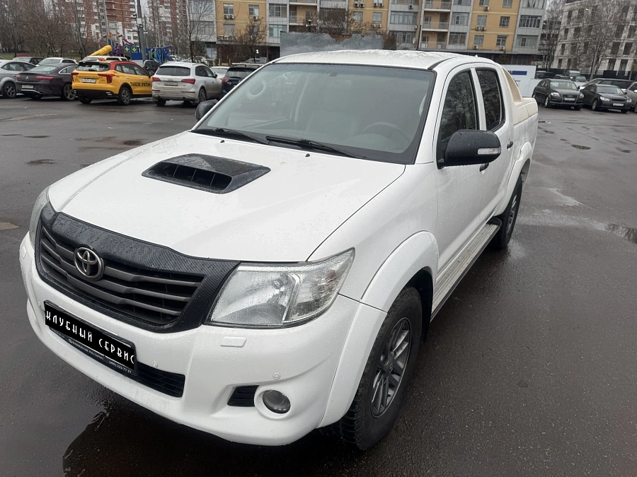 Toyota Hilux, 2012г., полный привод, автомат