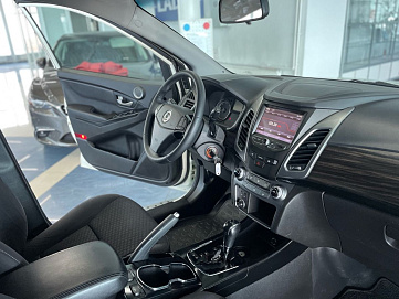 SsangYong Actyon, 2014г, передний привод, автомат