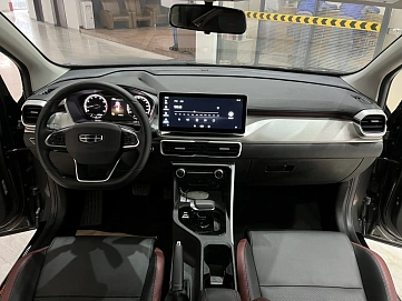 Geely Binyue, 2021г, передний привод, робот