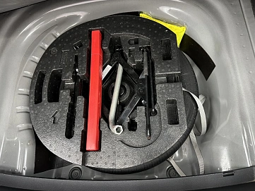 Volkswagen Lavida, 2022г, передний привод, робот