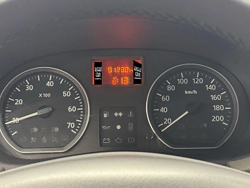 Renault Logan, 2012г, передний привод, механика