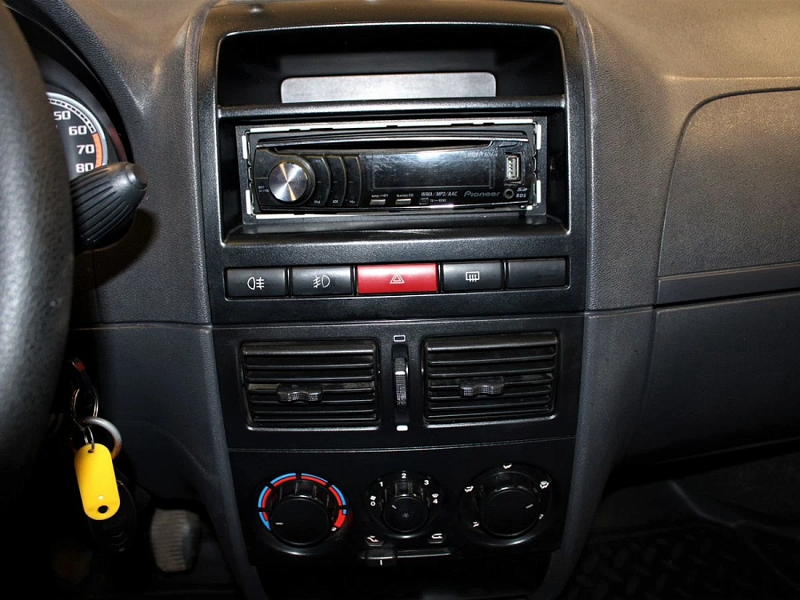 Fiat Albea, 2011г., передний привод, механика