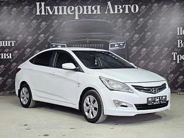 Hyundai Solaris, 2015г, передний привод, автомат