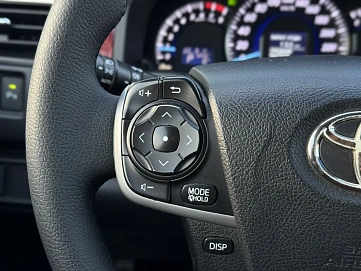 Toyota Camry, 2012г, передний привод, автомат