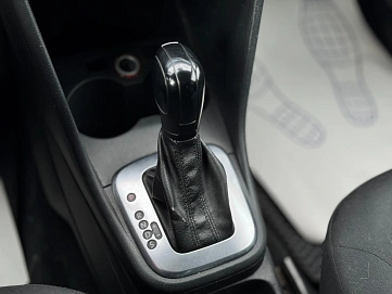 Volkswagen Polo, 2013г, передний привод, автомат