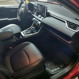 Toyota RAV4, 2021г, полный привод, автомат