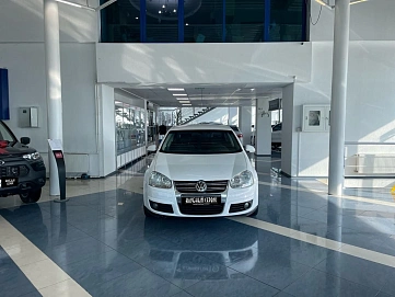Volkswagen Jetta, 2008г, передний привод, автомат