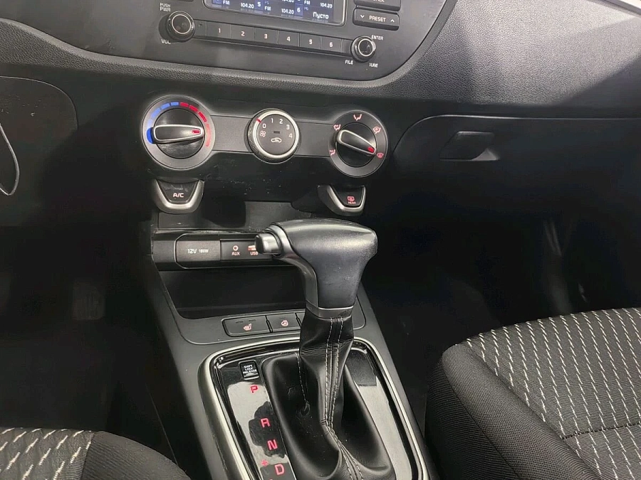 Kia Rio, 2019г., передний привод, автомат