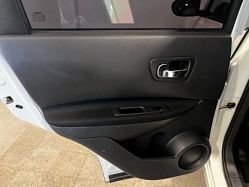 Nissan Qashqai, 2013г, передний привод, автомат