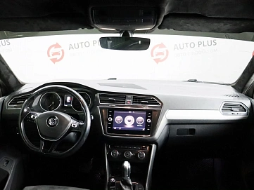 Volkswagen Tiguan, 2017г, полный привод, робот