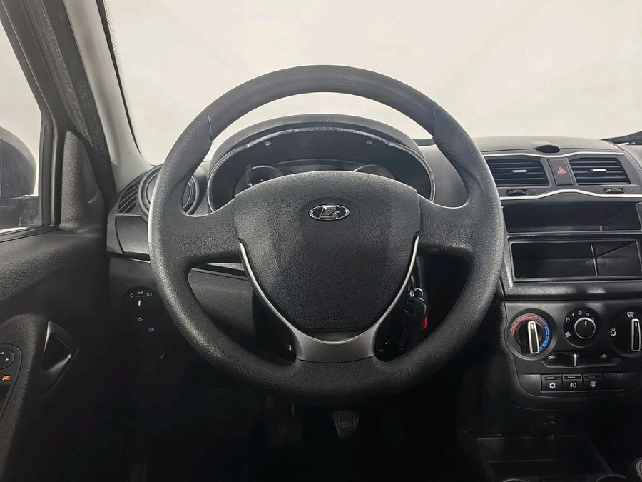 Lada (ВАЗ) Granta, 2024г., передний привод, механика