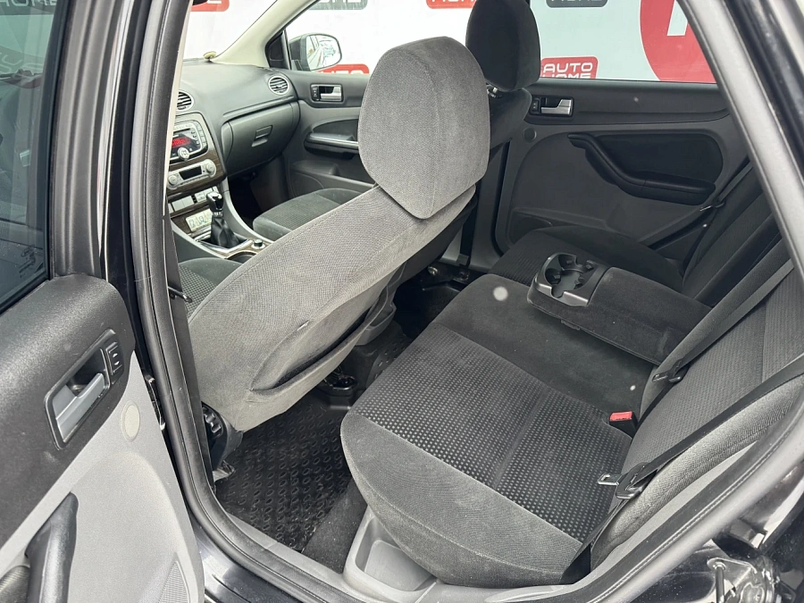 Ford Focus, 2008г., передний привод, механика