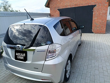 Honda Fit, 2011г, передний привод, вариатор