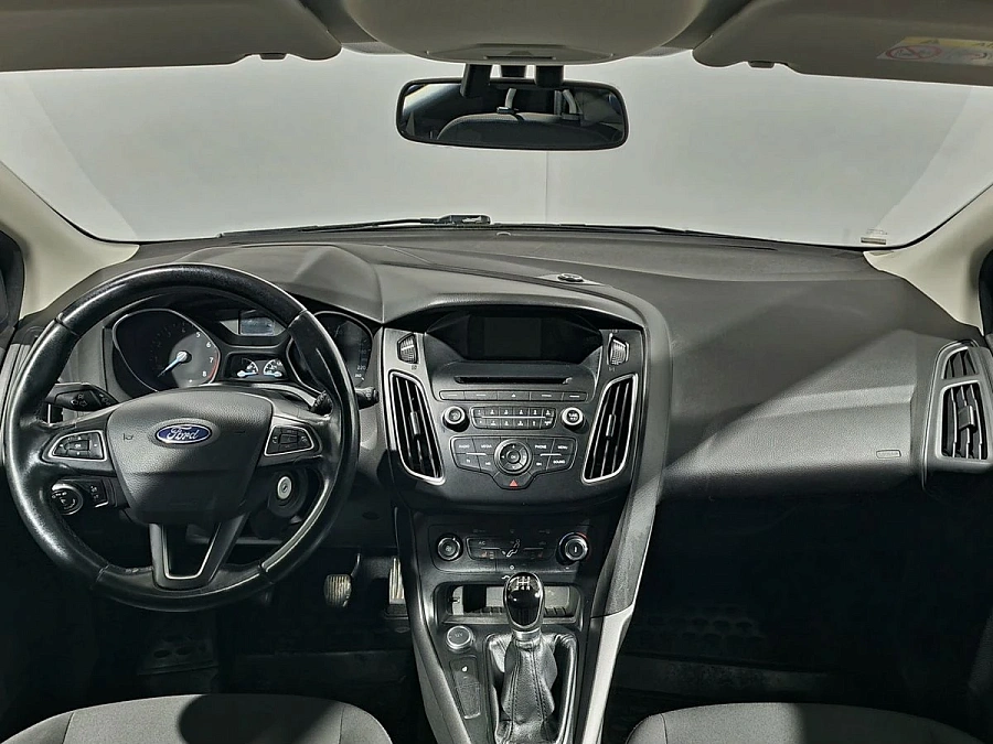 Ford Focus, 2017г., передний привод, механика