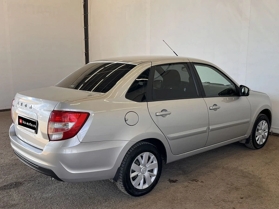 Lada (ВАЗ) Granta, 2020г., передний привод, автомат