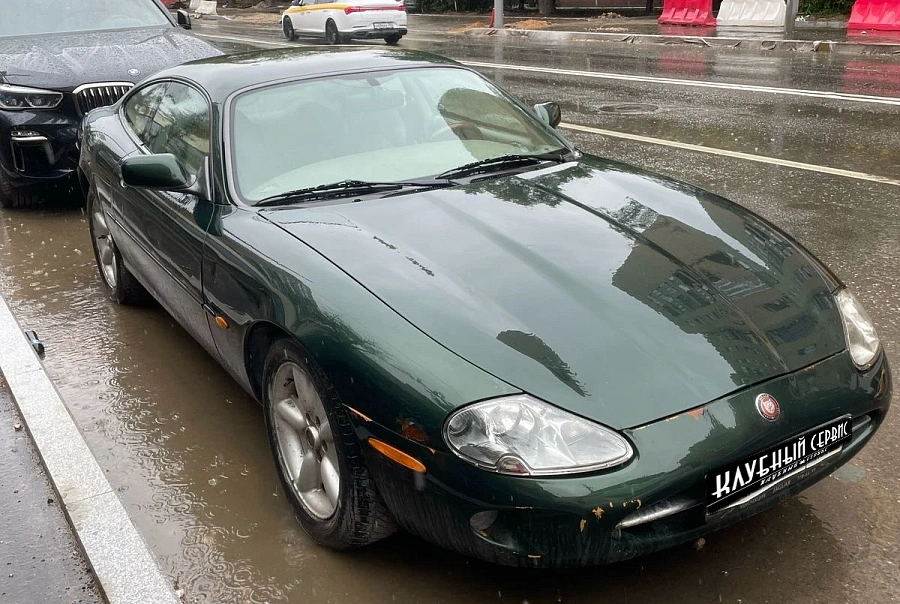 Jaguar XK, 1998г., задний привод, автомат