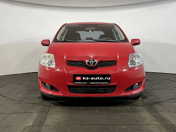 Toyota Auris, 2007г., передний привод, механика