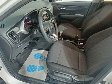 Kia Rio, 2021г, передний привод, автомат