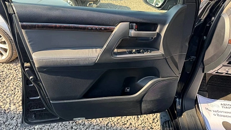 Toyota Land Cruiser, 2010г, полный привод, автомат
